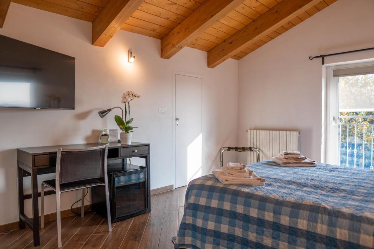 Residence Le Palme Torrazza Piemonte Ngoại thất bức ảnh